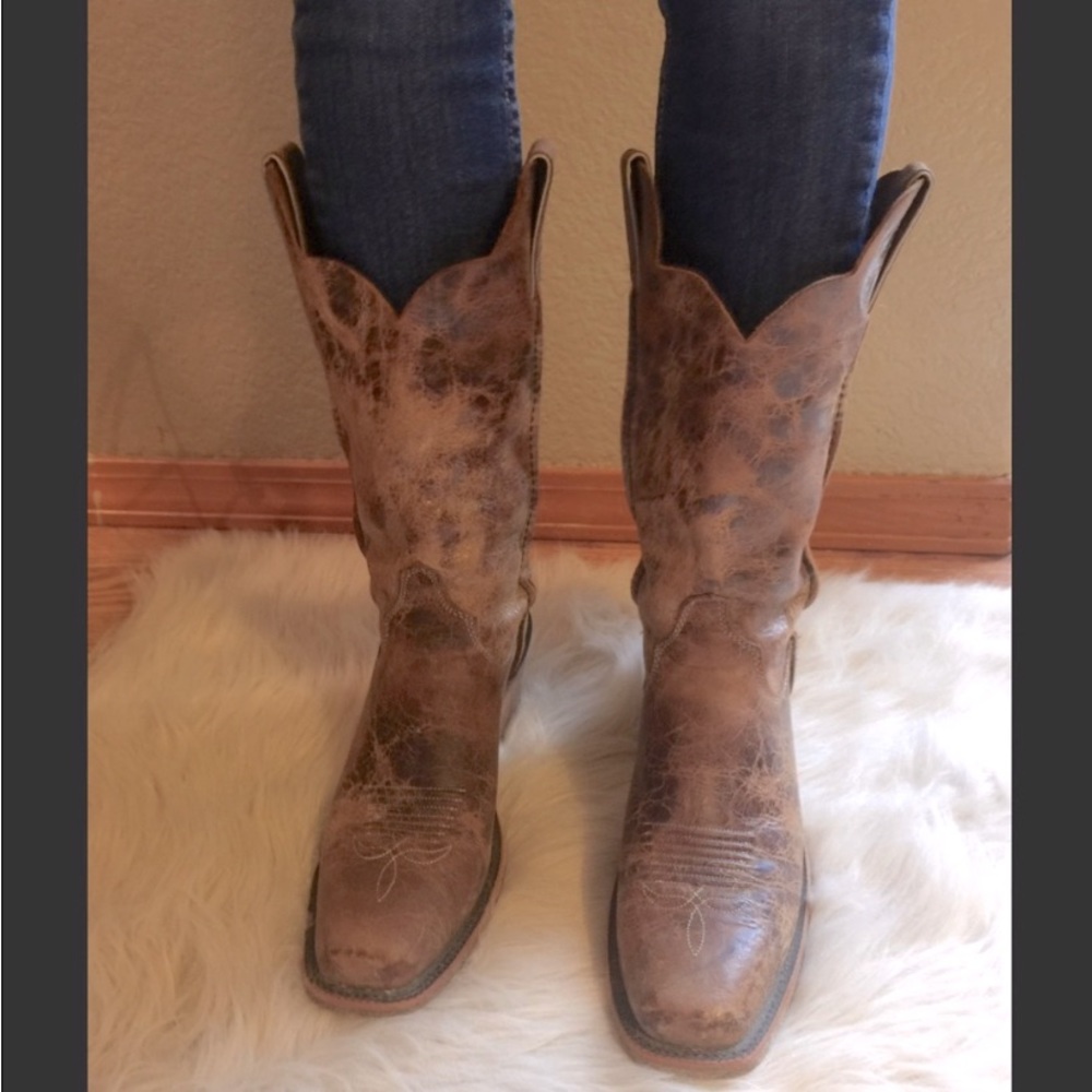Justin Leather Boots